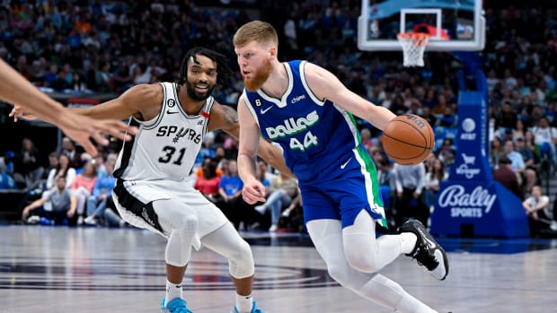 Davis Bertans, Dallas Mavericks